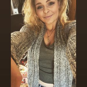 Meet your Posher, Harper